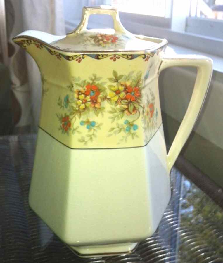 Lady Patricia Hot Water Jug & Lid by Royal Winton-1