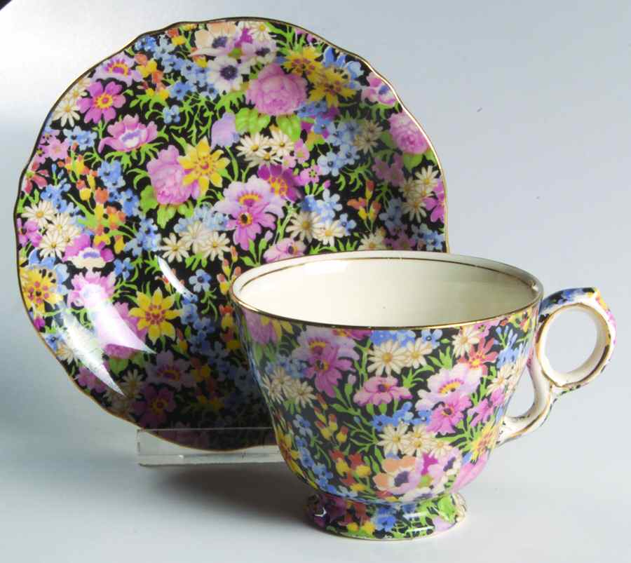 Balmoral Footed Cup & Saucer Set by Royal Winton-1