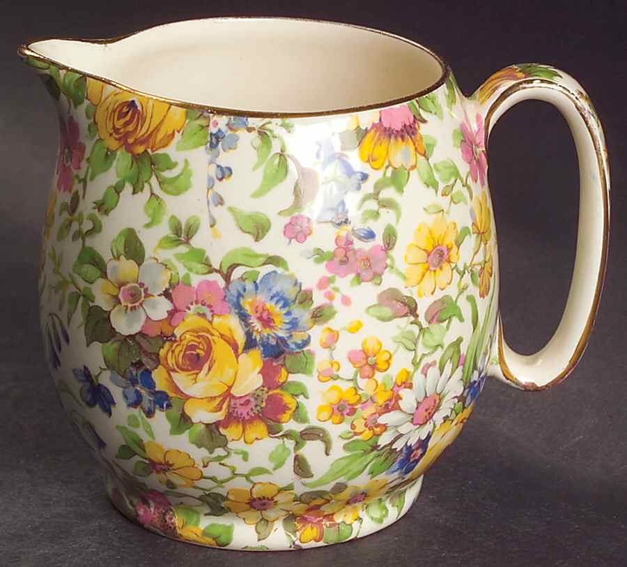 Bedale (Gold Trim) Countess Creamer by Royal Winton-1