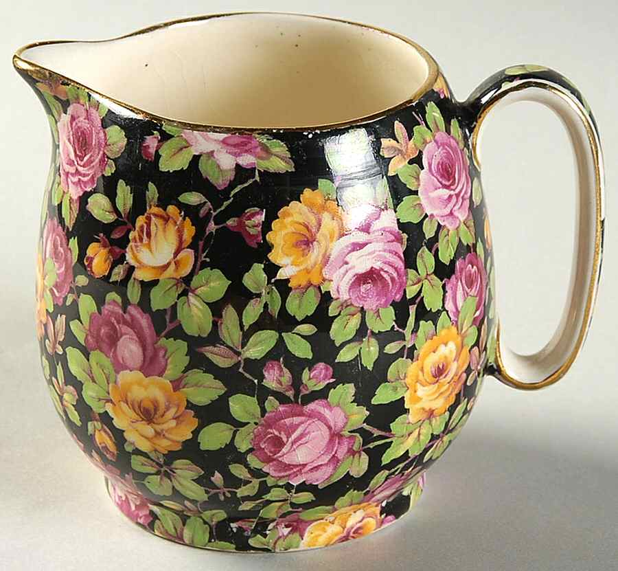 Beeston Countess Creamer by Royal Winton-1