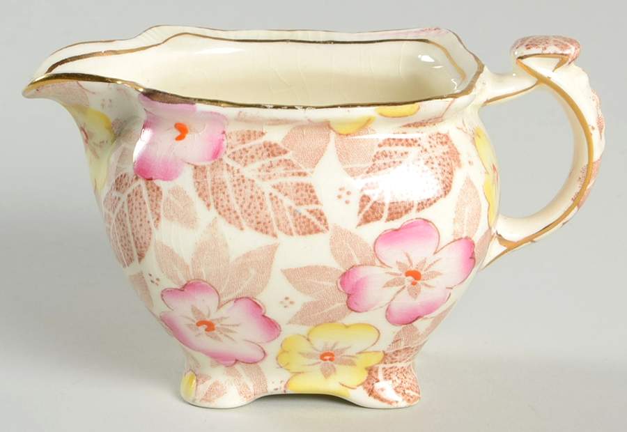 Clyde Athena Creamer (Early) by Royal Winton-1