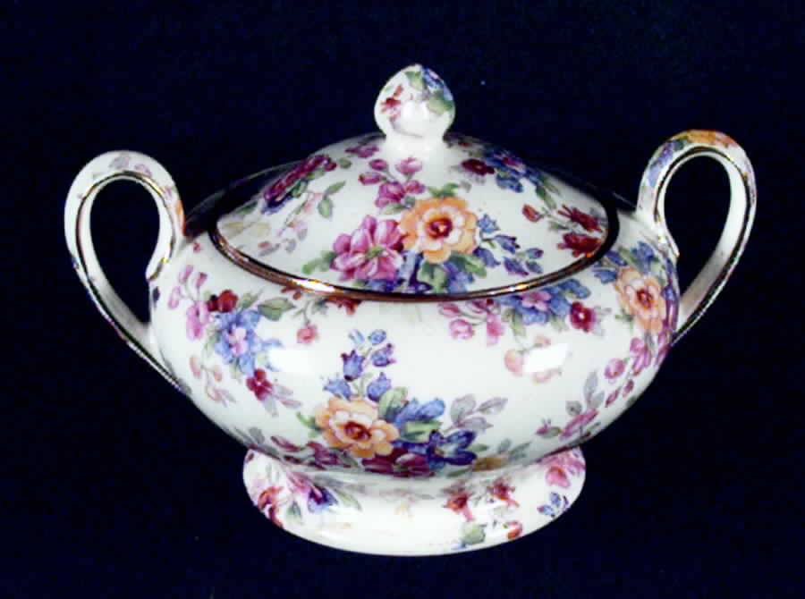 Cotswold Sugar Bowl & Lid by Royal Winton-1