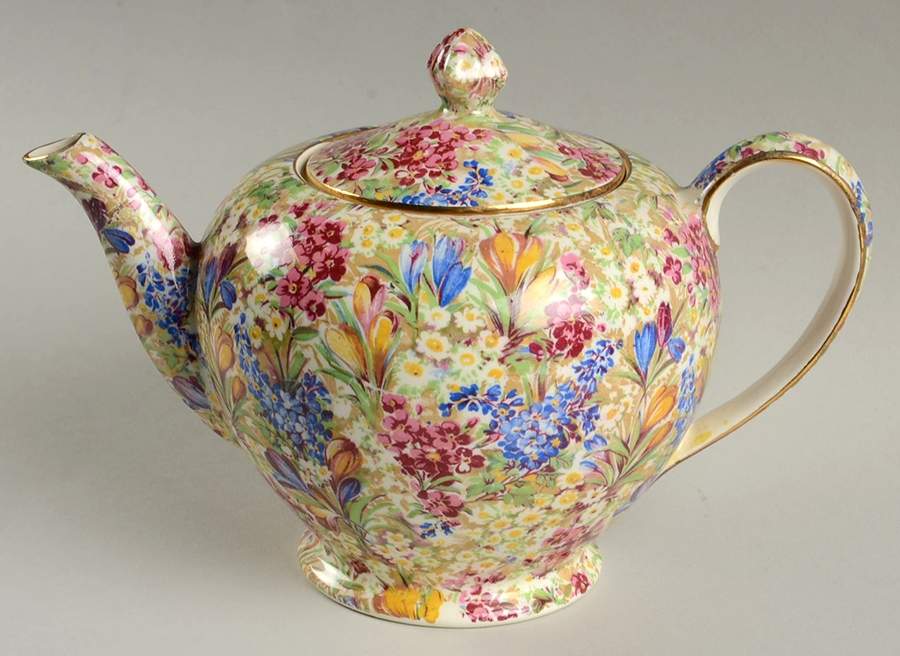 Crocus White Albans Tea Pot & Lid by Royal Winton-1