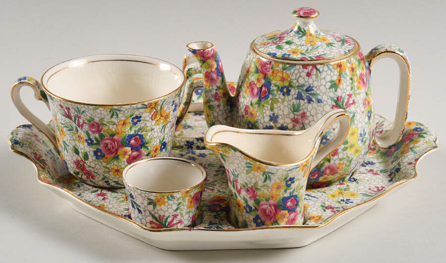 Fireglow (White Background) 6-Piece Breakfast Set (Footed Cup) by Royal Winton-1