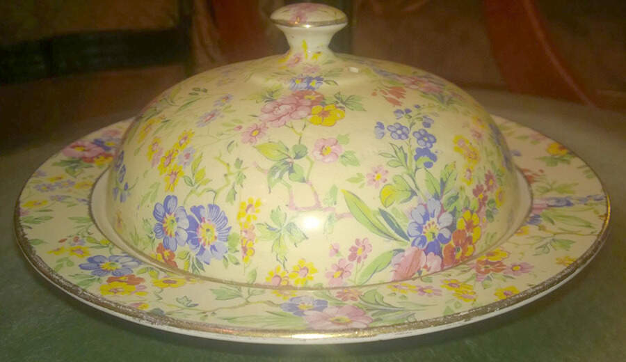 Floral Feast Muffin Dish & Lid by Royal Winton-1