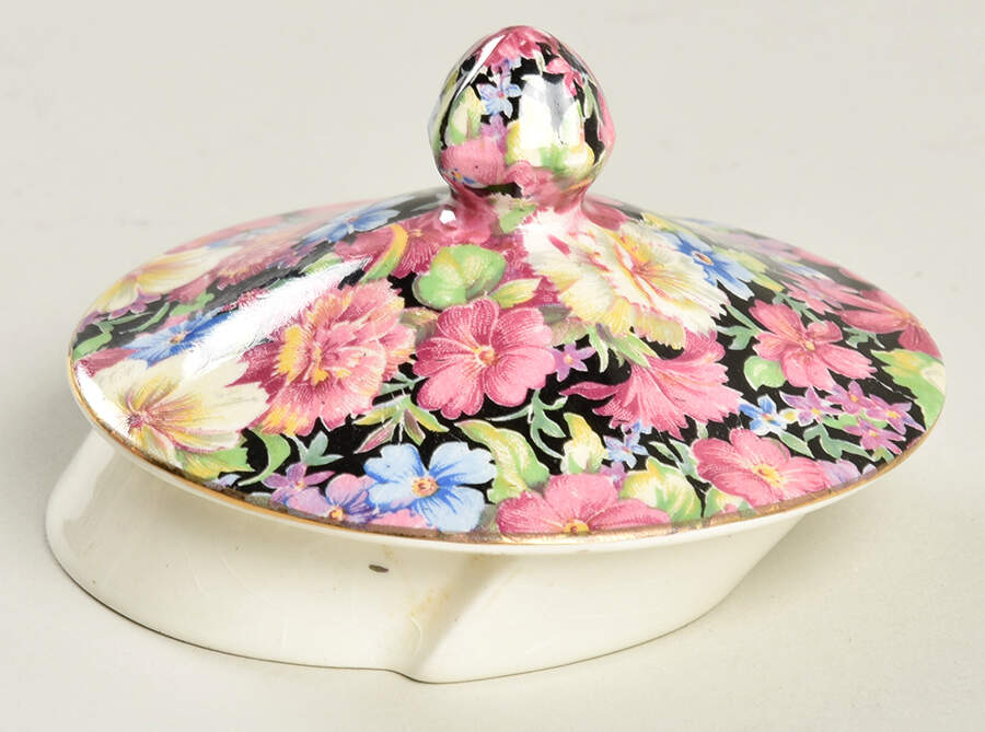 Florence (Disc. 1963) Lid for Albans Teapot by Royal Winton-1