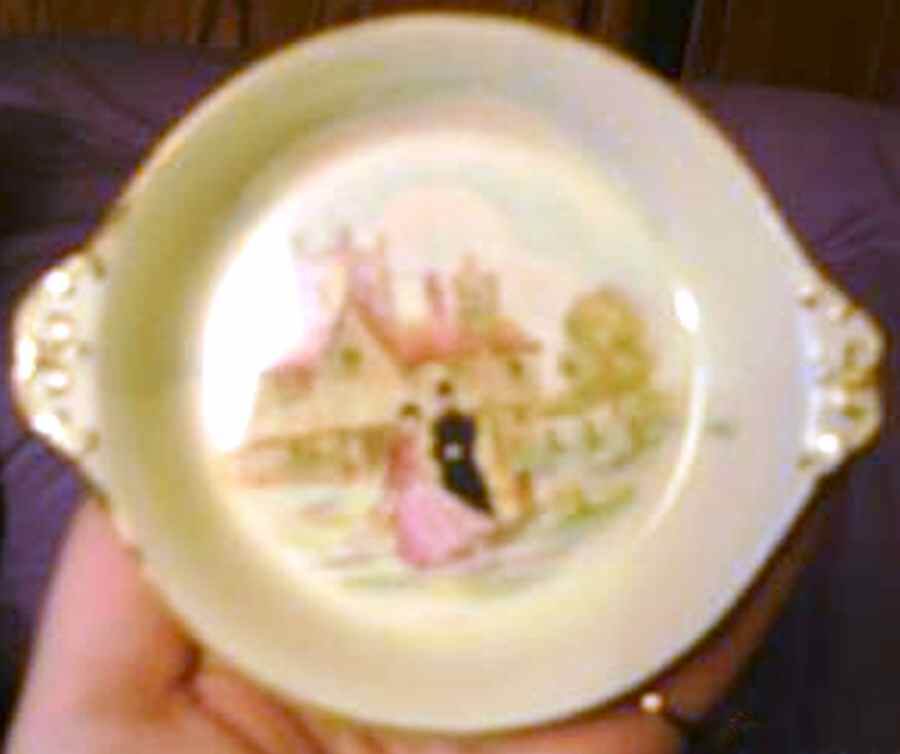 Happy Days Round Sweet Meat Dish by Royal Winton-1