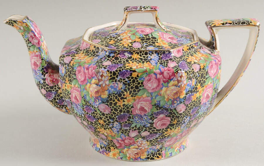 Hazel 3 Cup Ajax Teapot & Lid by Royal Winton-1