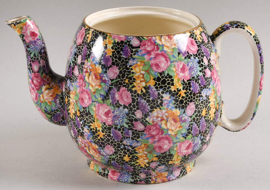 Hazel Countess Teapot No Lid by Royal Winton-1