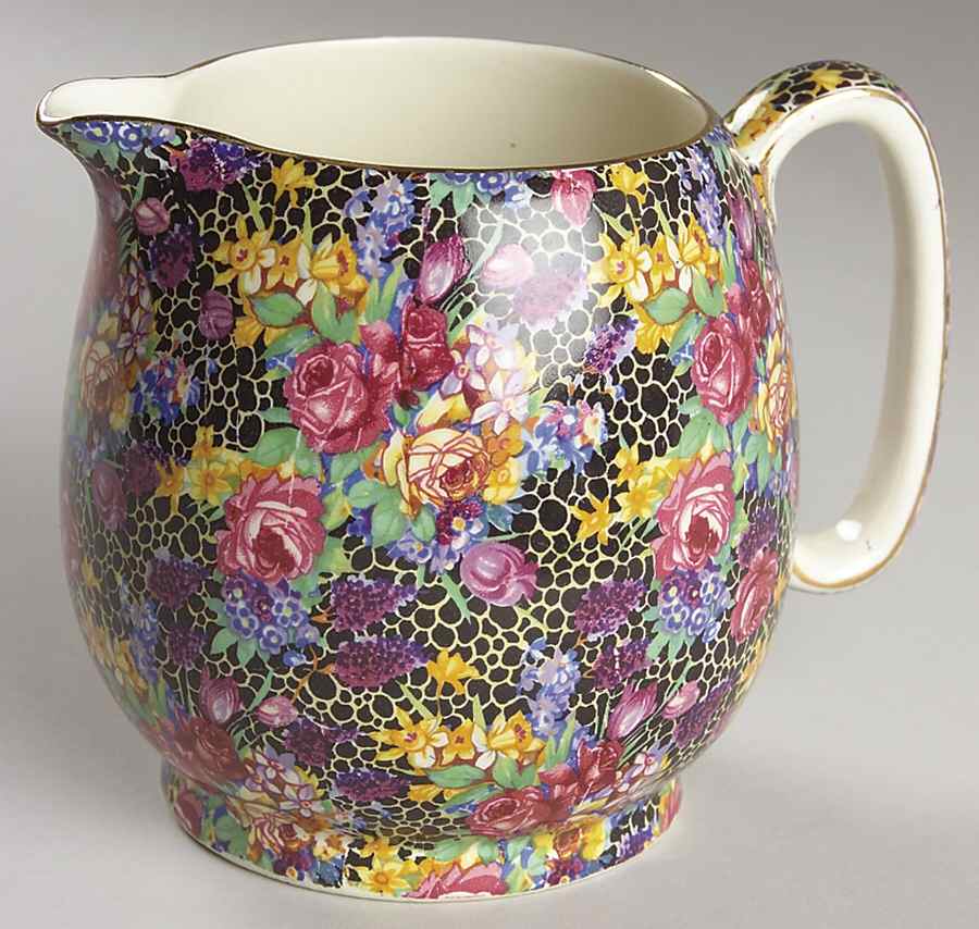 Hazel 20 Oz Jug by Royal Winton-1
