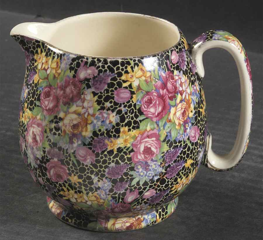 Hazel 16 Oz Jug by Royal Winton-1