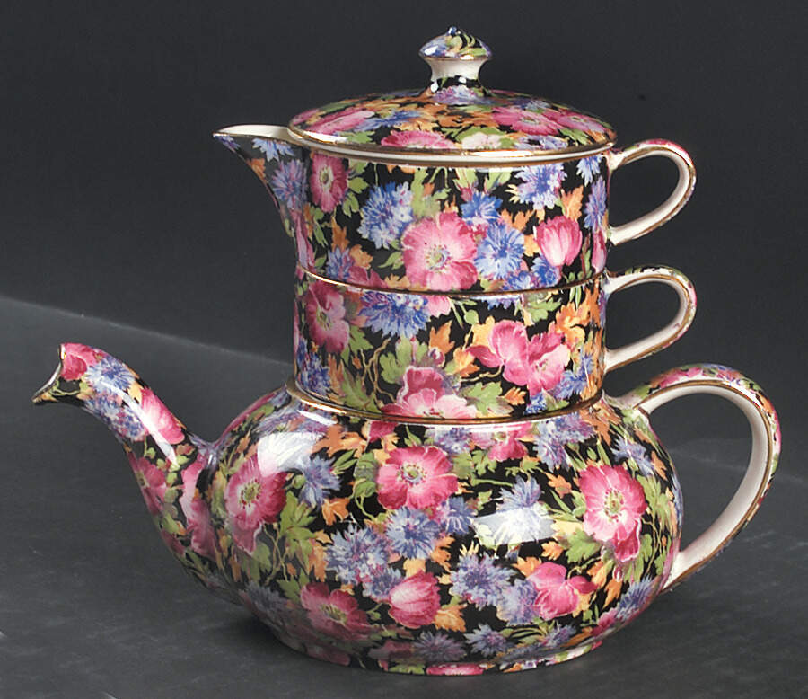 Majestic Older Mini Teapot Stacking Set (Creamer, Sugar) by Royal Winton-1