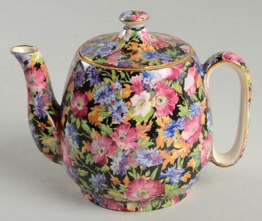 Majestic Older Individual Breakfast Set Teapot-No Lid by Royal Winton-1