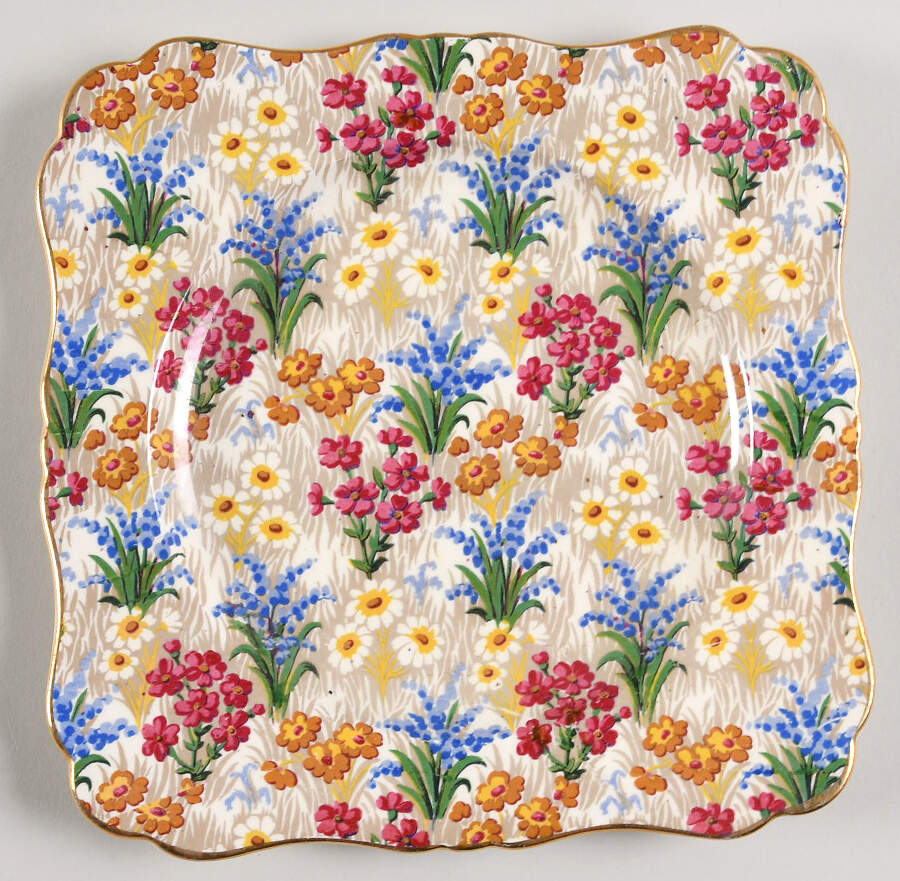 Marguerite (Gold Trim) Square Luncheon Plate by Royal Winton-1