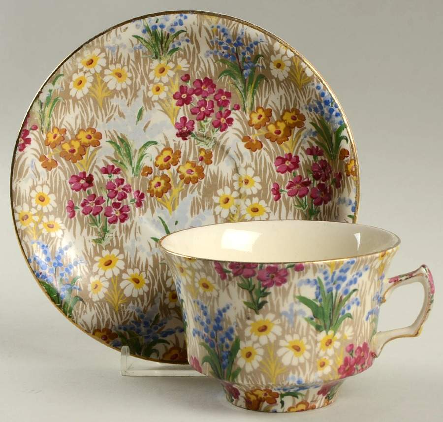 Marguerite (Gold Trim) Flat Cup & Saucer Set by Royal Winton-1