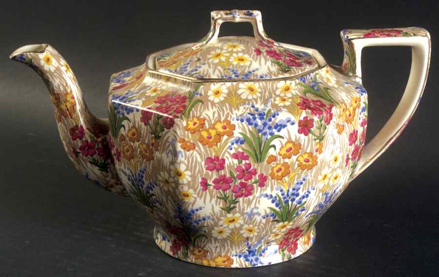 Marguerite (Gold Trim) Ajax Teapot & Lid by Royal Winton-1