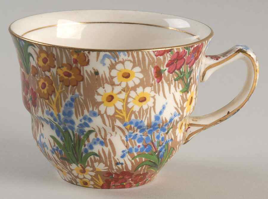 Marguerite (Gold Trim) Flat Cup by Royal Winton-1