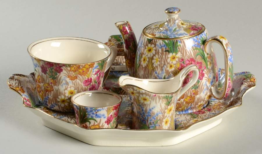 Marguerite (Gold Trim) 6-Piece Breakfast Set (Flat Cup) by Royal Winton-1