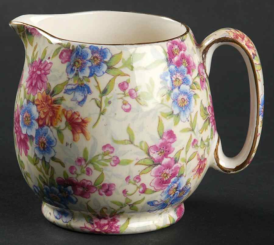 Mayfair Countess Creamer by Royal Winton-1