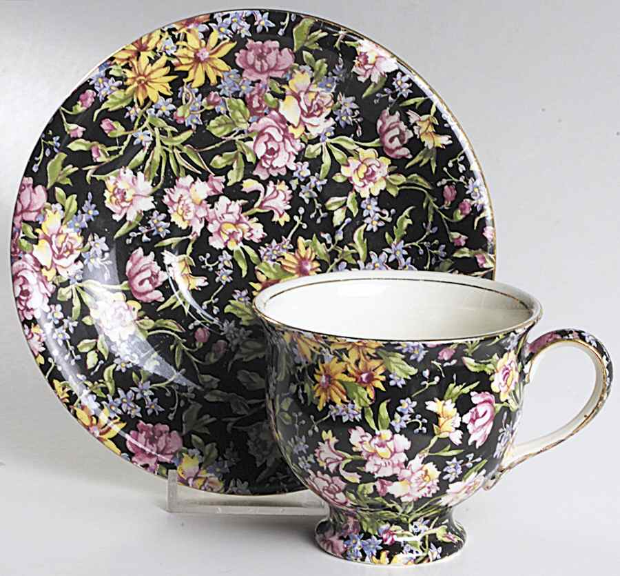 Nantwich Footed Cup & Saucer Set by Royal Winton-1