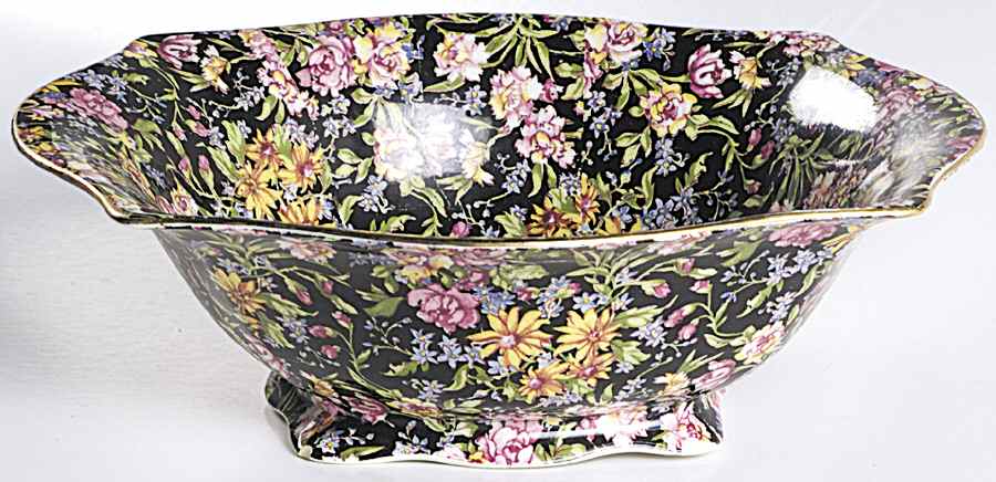 Nantwich Large Fruit Bowl by Royal Winton-1