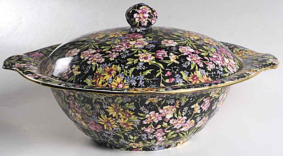 Nantwich Round Covered Vegetable by Royal Winton-1
