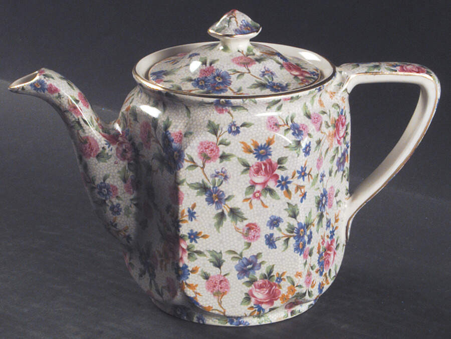 Old Cottage Chintz (Pre 1960, Cream) Sexta Teapot & Lid by Royal Winton-1