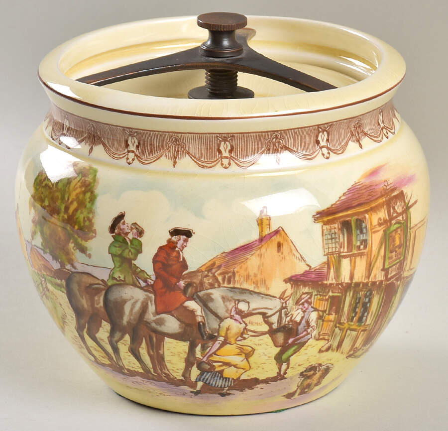 Old London-Old England Humidor by Royal Winton-1