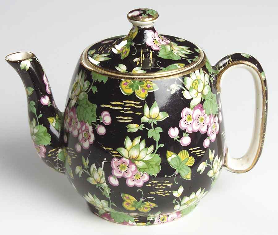 Orient Individual Breakfast Set Teapot & Lid by Royal Winton-1