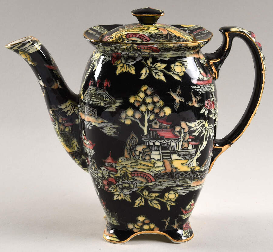 Pekin Black (Gold Trim) Coffee Pot & Lid by Royal Winton-1