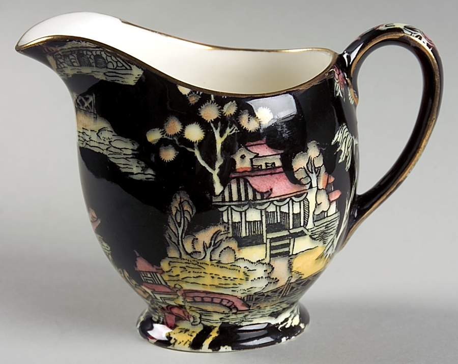 Pekin Black (Gold Trim) Albans Creamer by Royal Winton-1