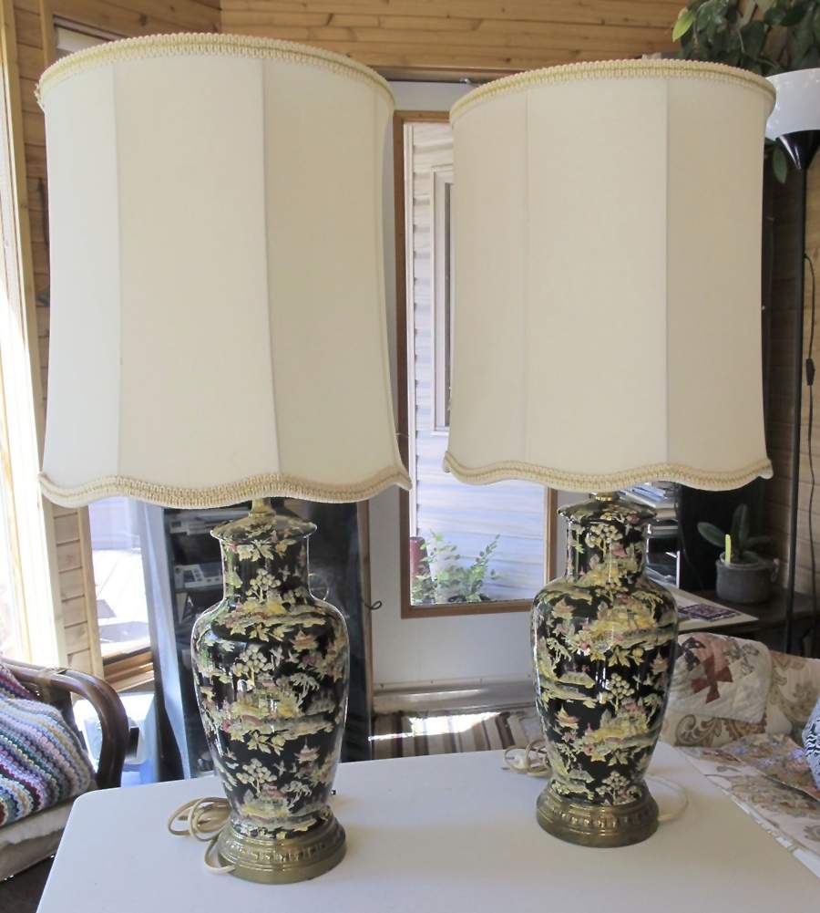Pekin Black (Gold Trim) Electric Lamp No Shade by Royal Winton-1