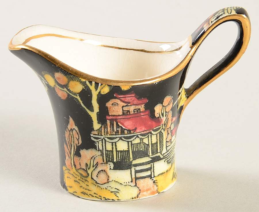 Pekin Black (Gold Trim) Eaton Individual Breakfast Set Creamer by Royal Winton-1