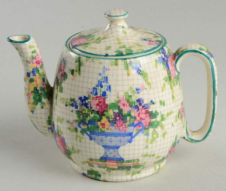 Pelham Individual Breakfast Set Teapot & Lid by Royal Winton-1