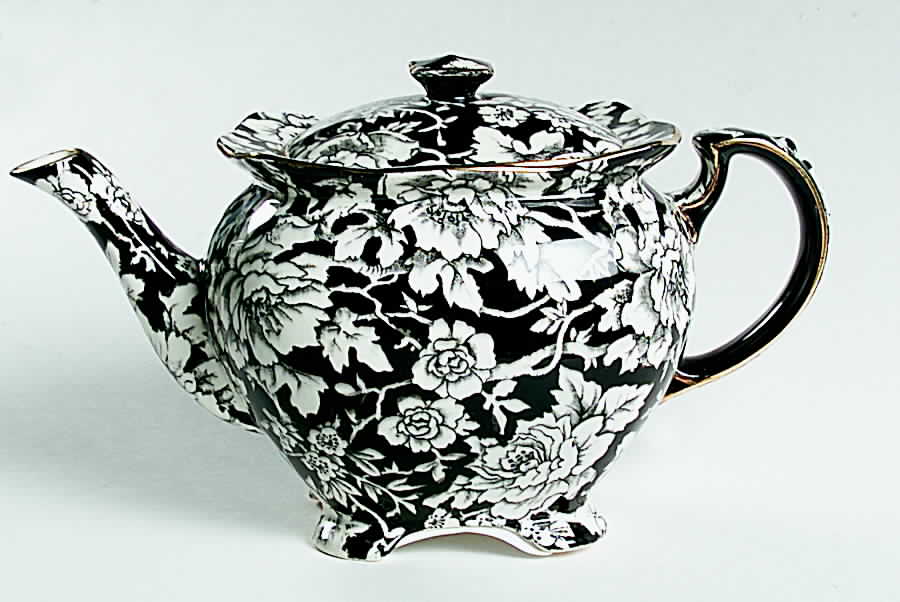 Peony Late Athena Teapot & Lid by Royal Winton-1