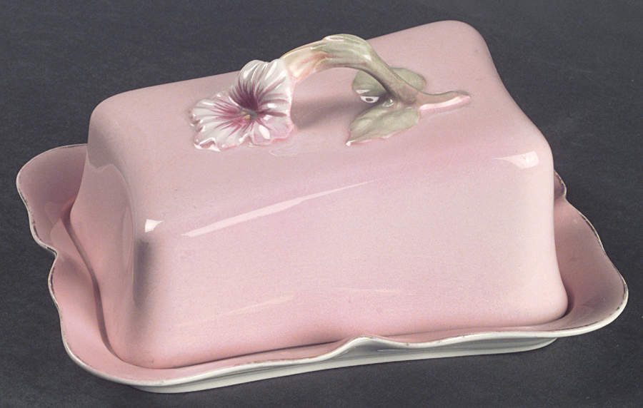 Petunia Cheese Dish with Lid (Wedge) by Royal Winton-1
