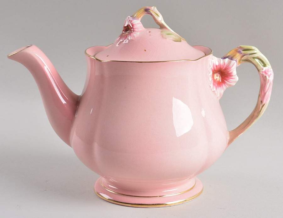 Petunia Teapot & Lid by Royal Winton-1