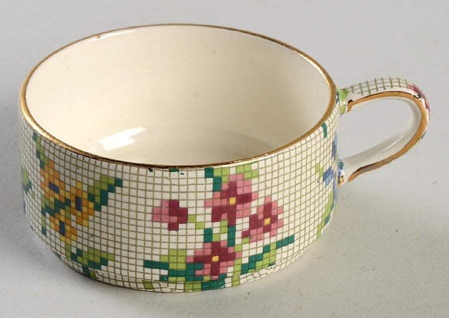 Queen Anne Stacking Mini Open Sugar Bowl by Royal Winton-1