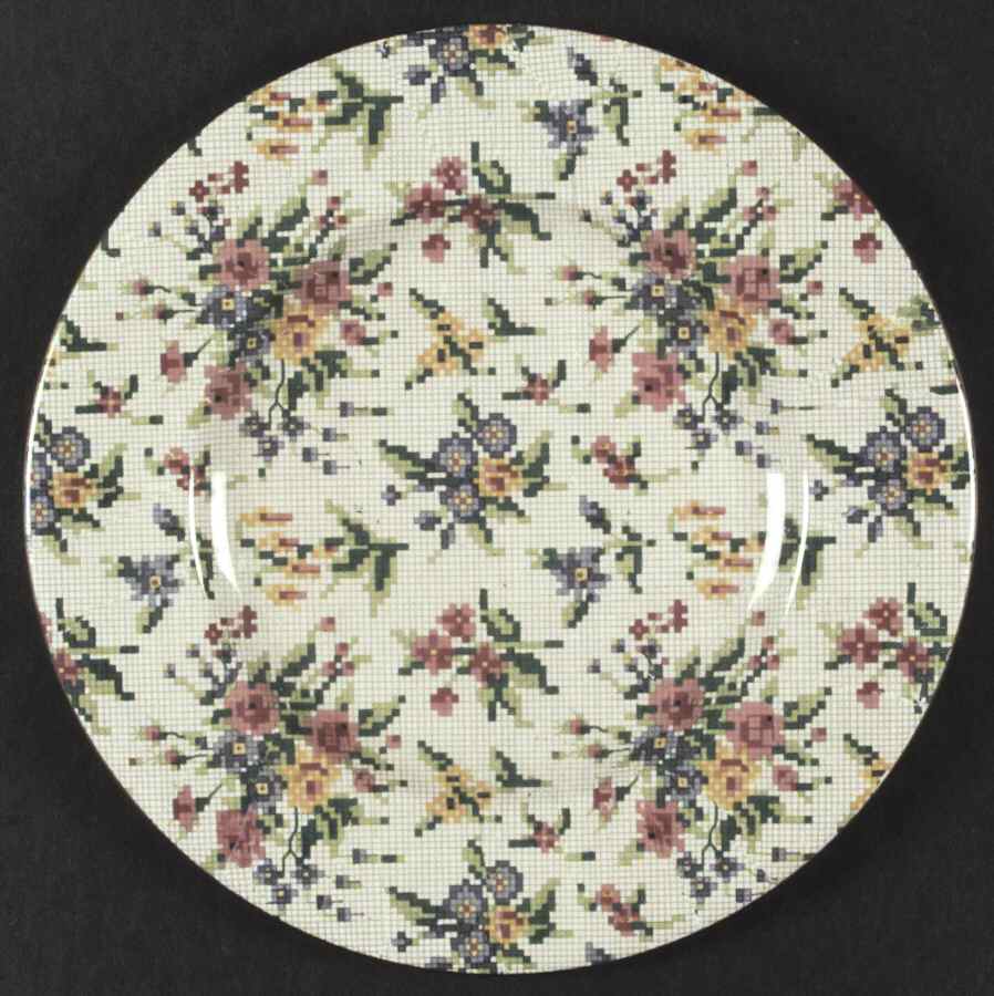 Queen Anne Dinner Plate by Royal Winton-1