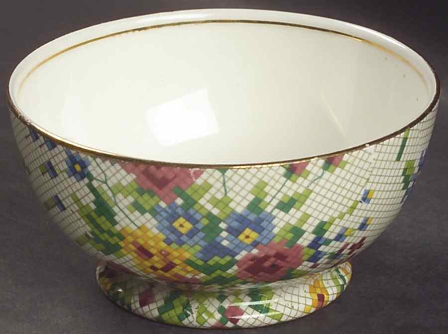 Queen Anne Albans Shape Open Sugar Bowl by Royal Winton-1