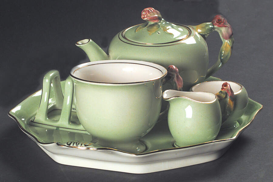 Rosebud Green (Green Background) 6-Piece Breakfast Set (Footed Cup) by Royal Winton-1