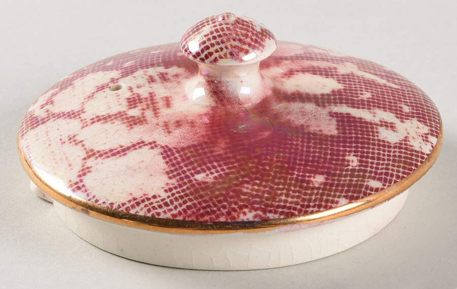 Brocade Cranberry (Iridescent) Lid for Mini Stacking Teapot by Royal Winton-1