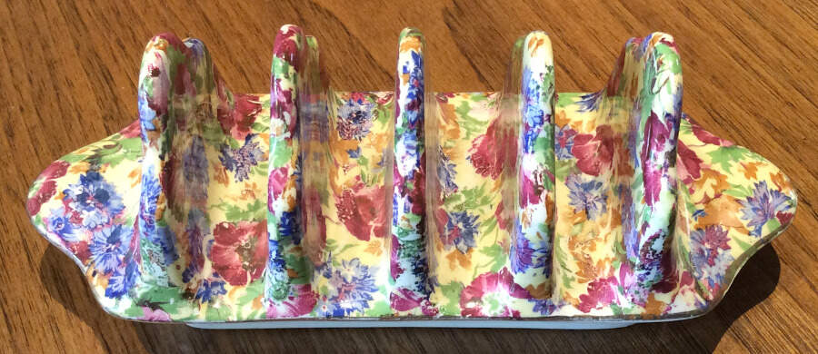 Royalty (Older) 4 Slice Toast Server by Royal Winton-1