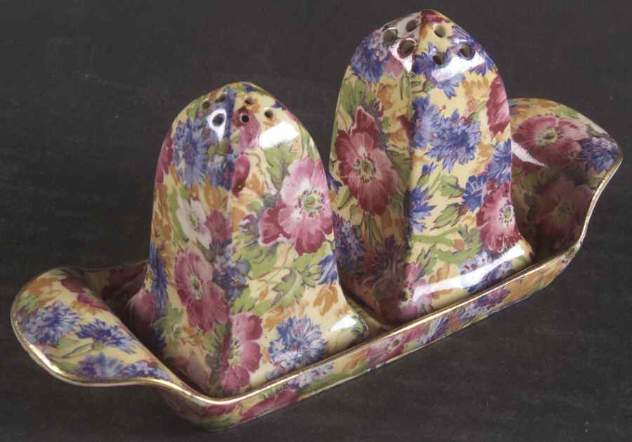 Royalty (Older) (3 Pc) Salt & Pepper Tray Set by Royal Winton-1