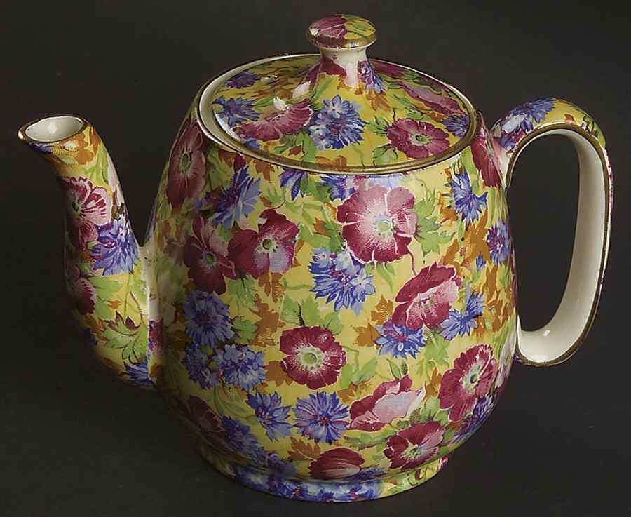 Royalty (Older) Individual Breakfast Set Teapot & Lid by Royal Winton-1
