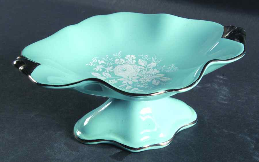RWI11 Footed Bon Bon by Royal Winton-1