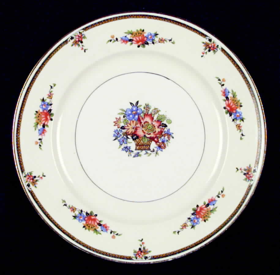 RWI4 Dinner Plate by Royal Winton-1