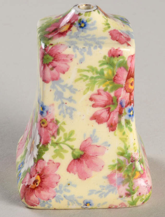 Shrewsbury Fife Salt Shaker by Royal Winton-1
