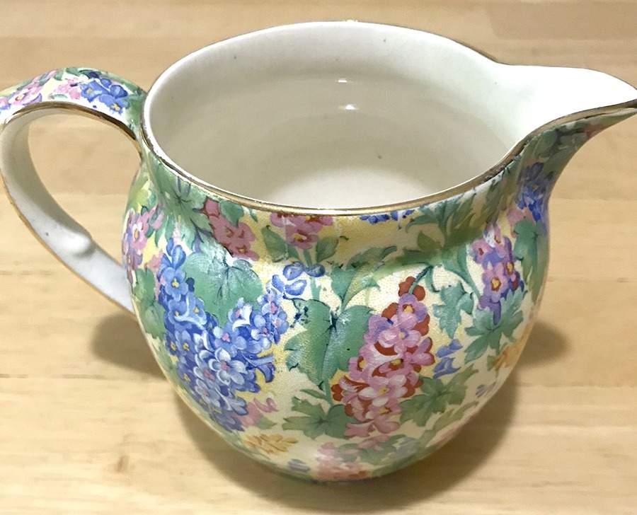 Somerset 12 Oz Dutch Jug by Royal Winton-1