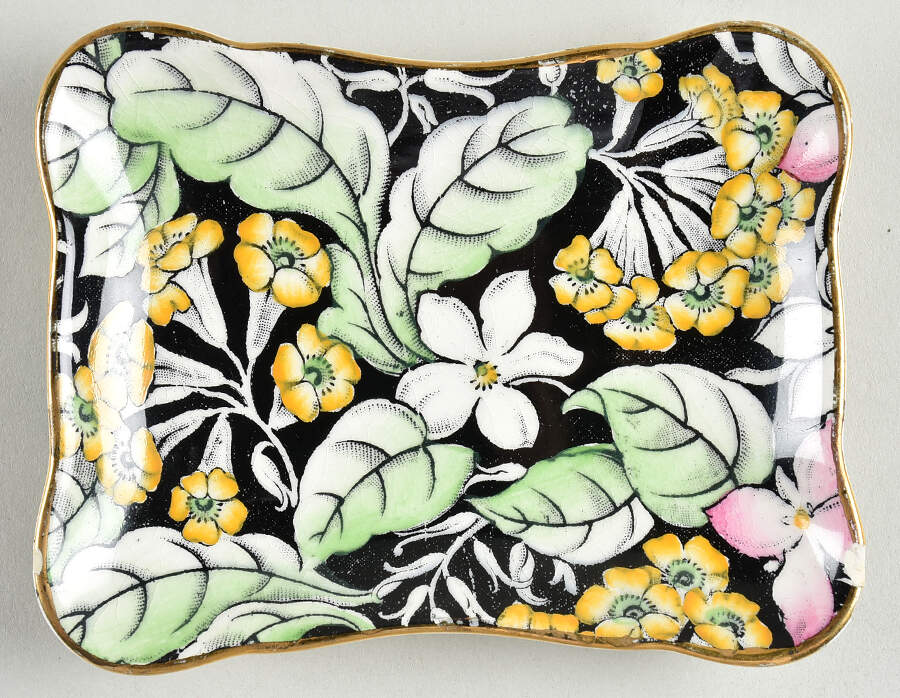 Spring Glory Black Pin Tray by Royal Winton-1